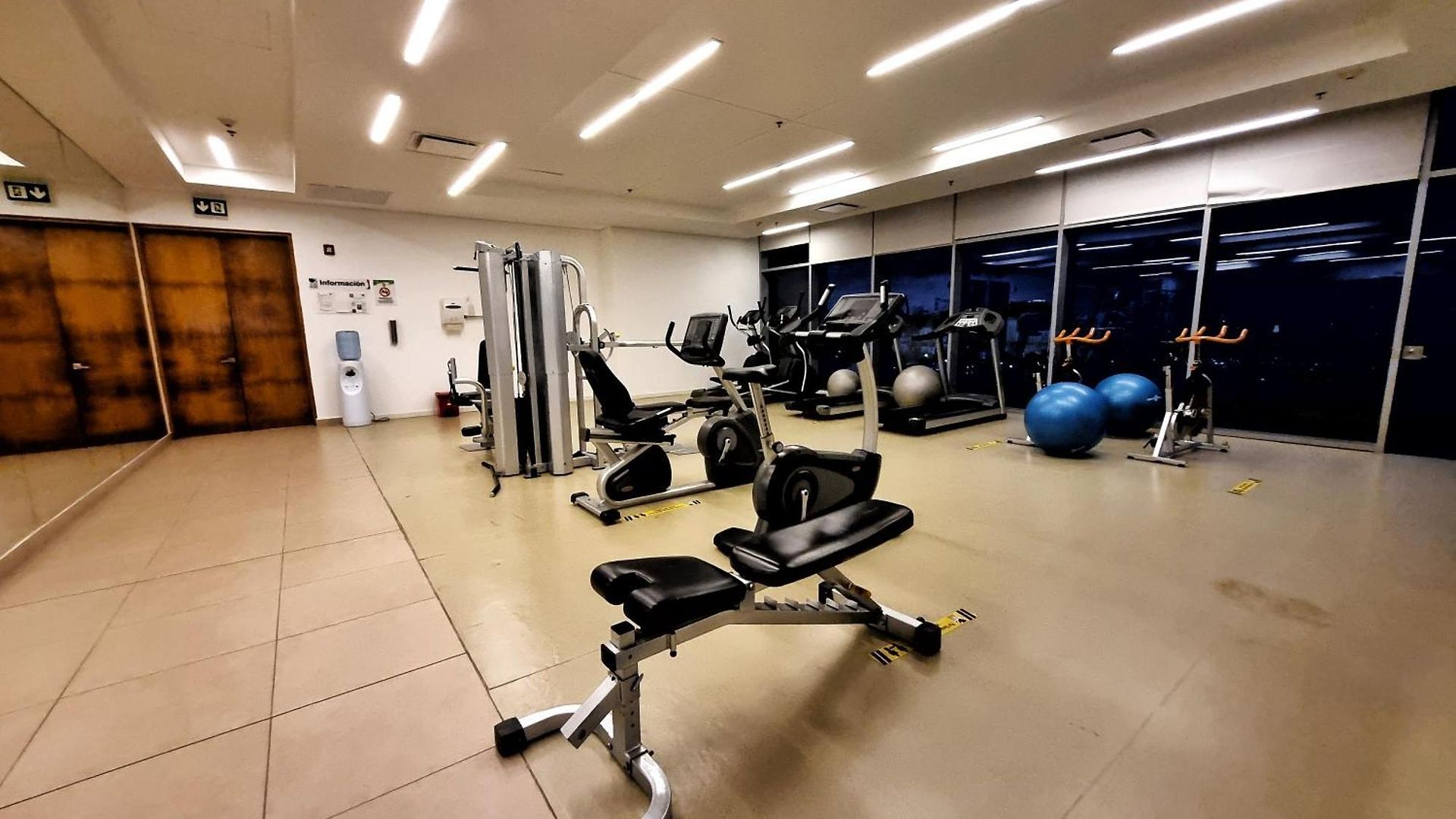 Aparthotel Exclusivo En H2 Bocagrande Por Parceros Group 4*