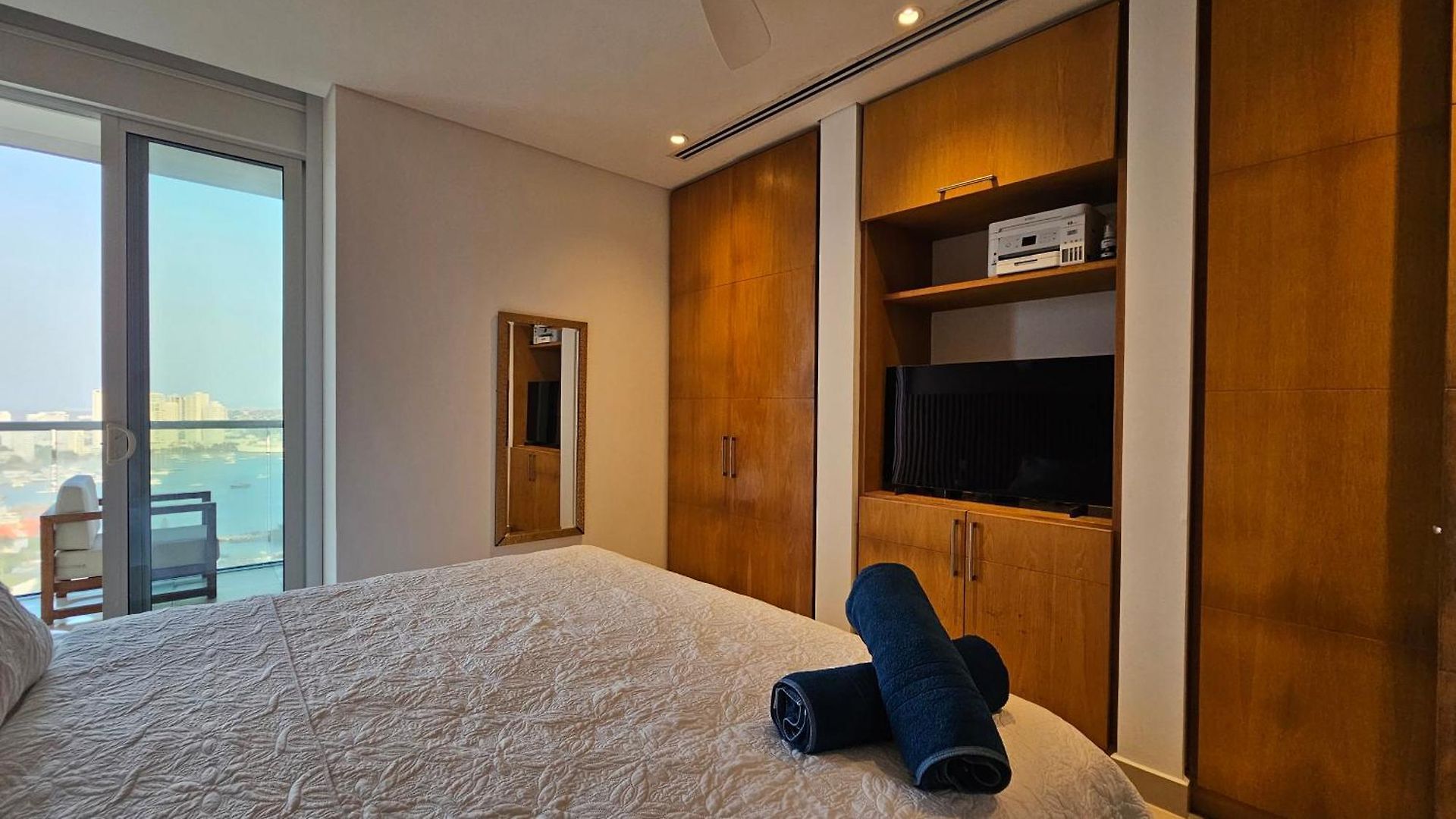Exclusivo En H2 Bocagrande Por Parceros Group 4*