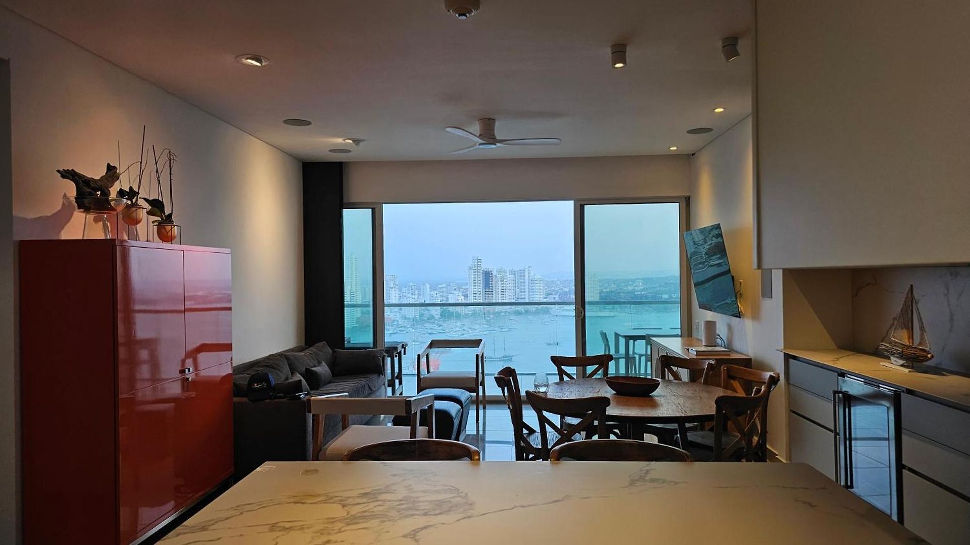 Exclusivo En H2 Bocagrande Por Parceros Group