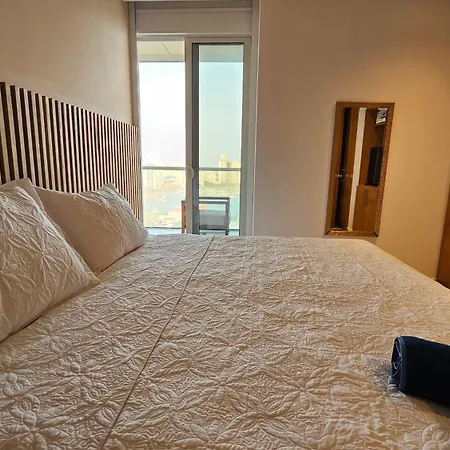 H2 Bocagrande Por Parceros Group Aparthotel