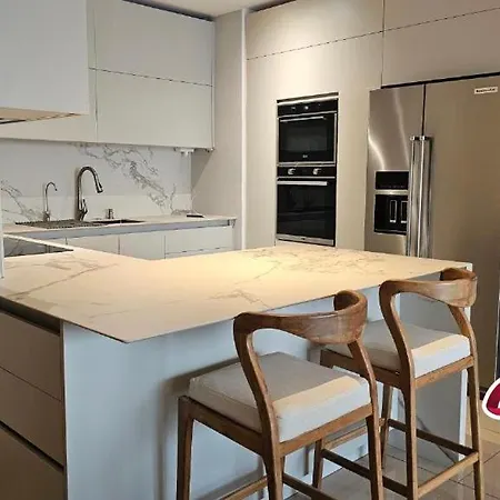 Aparthotel Exclusivo En H2 Bocagrande Por Parceros Group